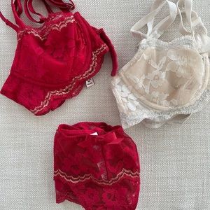 NWOT Victoria’s Secret Dream Angel Bras & Thong